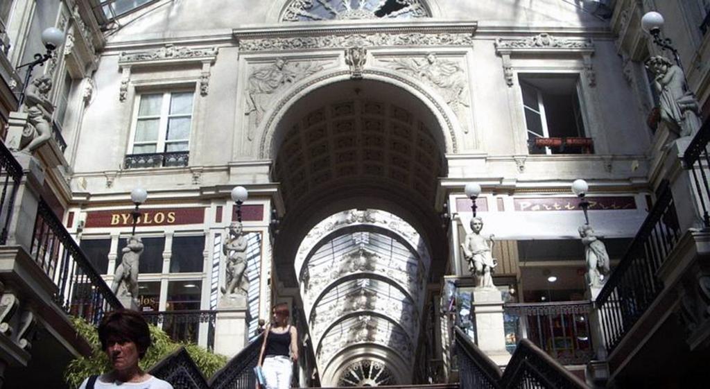 Hotel Saint-Patrick Coeur De Nantes Exterior foto